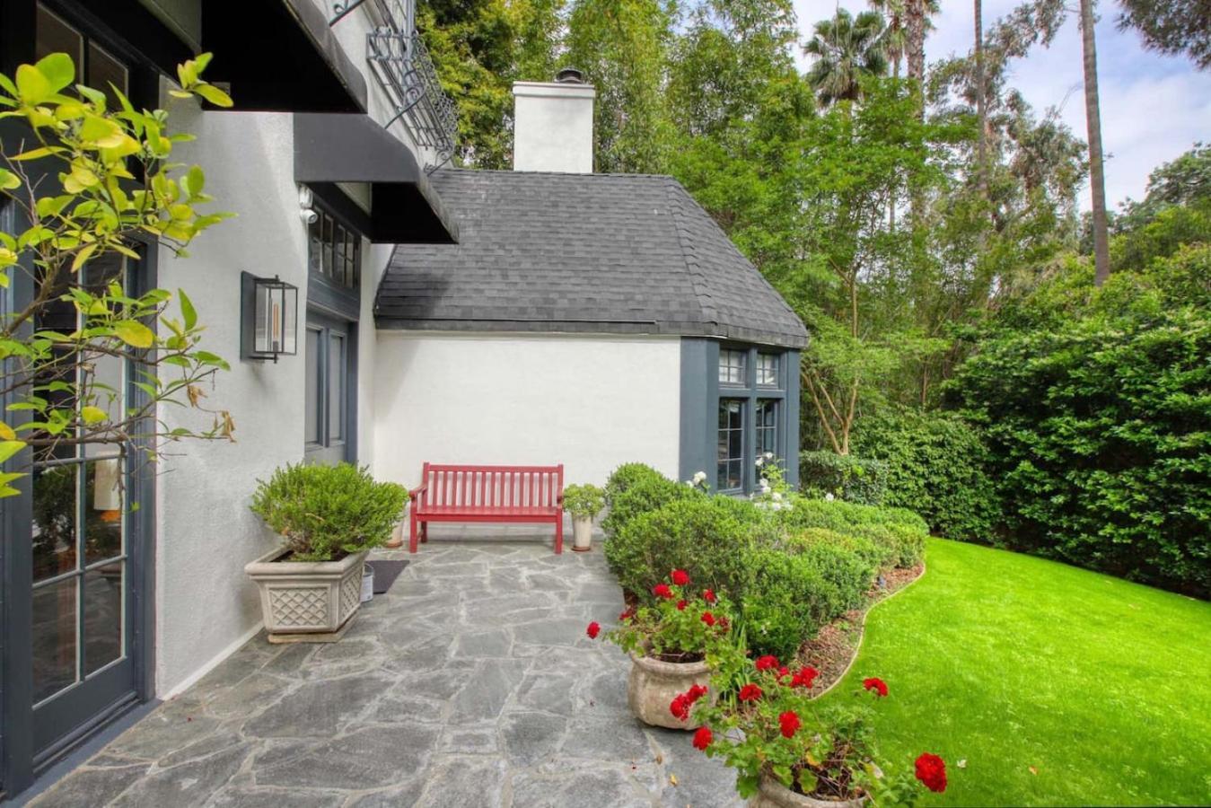 Laurel Canyon Classic Hollywood With Pool